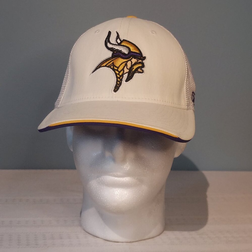 White Reebok Vikings Hat